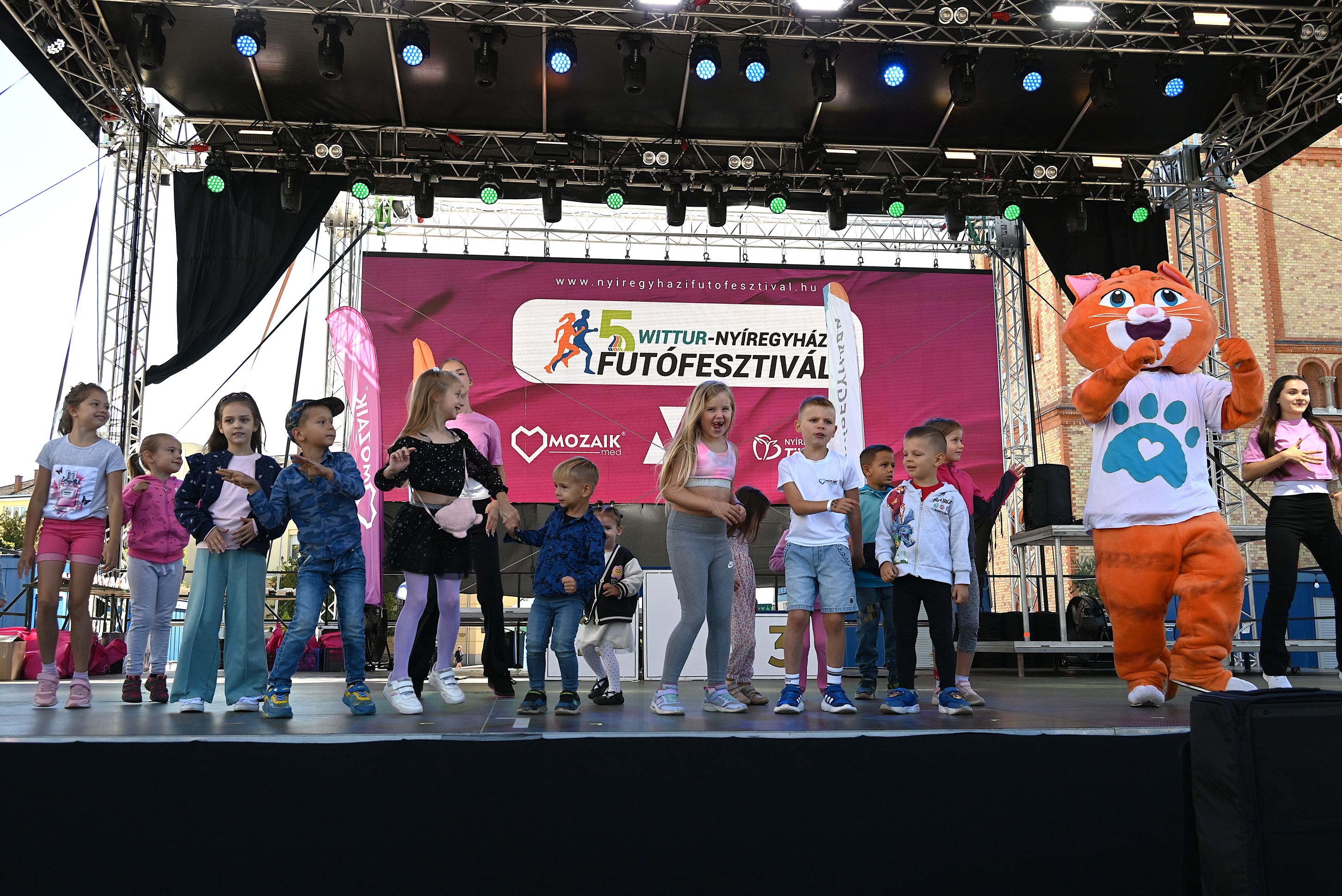 07_oszi_cica_koncert_5_45241.JPG