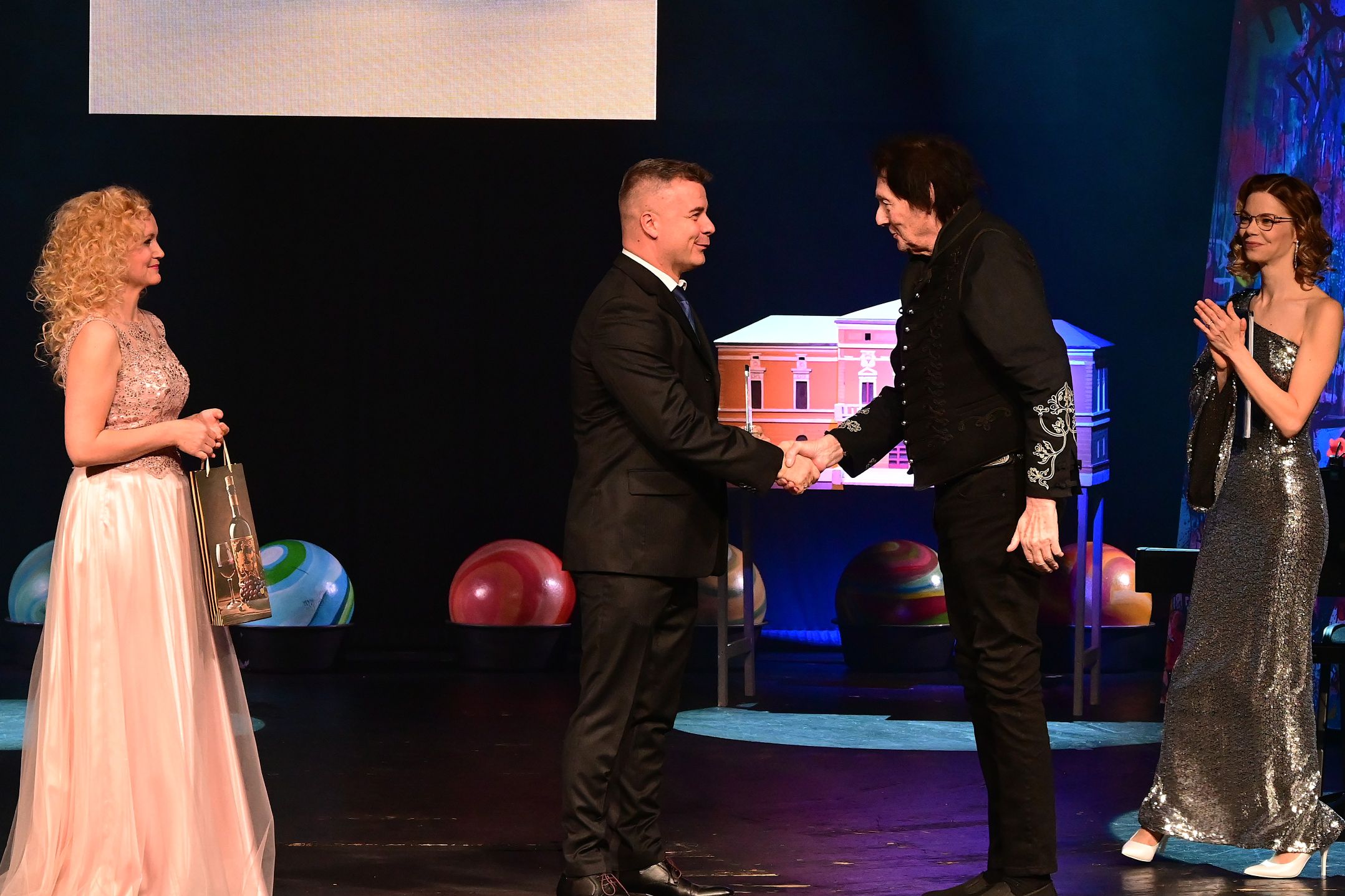 eva_0100_54742.JPG
