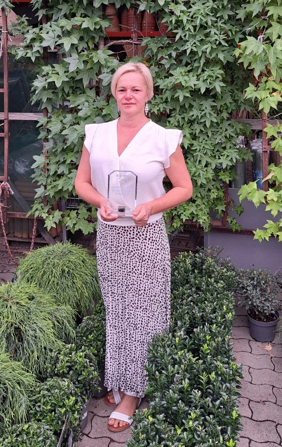horvath_eszter_ugyvezeto_oazis_54462.jpg